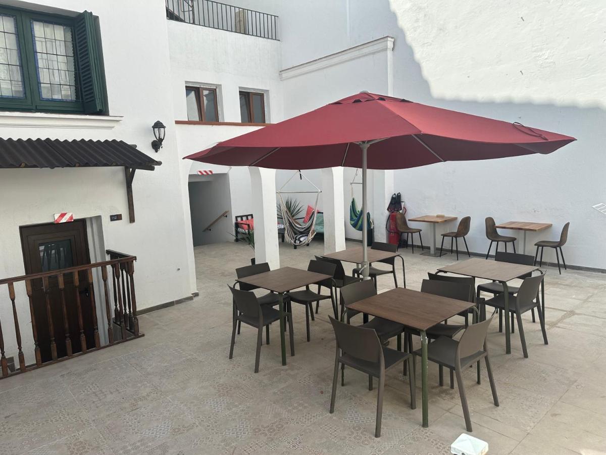 מזנואו Vilador Beach Hotel מראה חיצוני תמונה